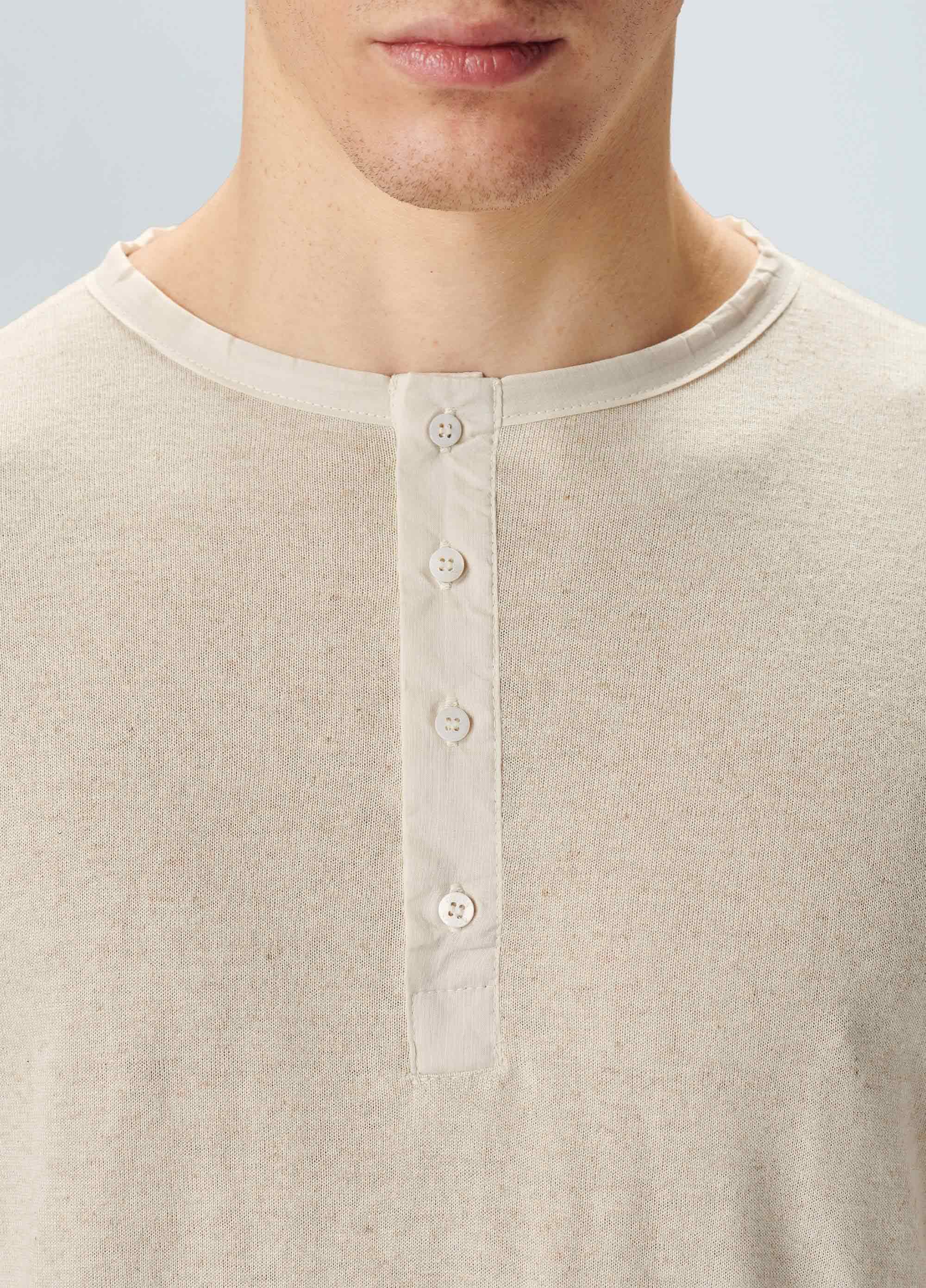 Bata visual linen yoke