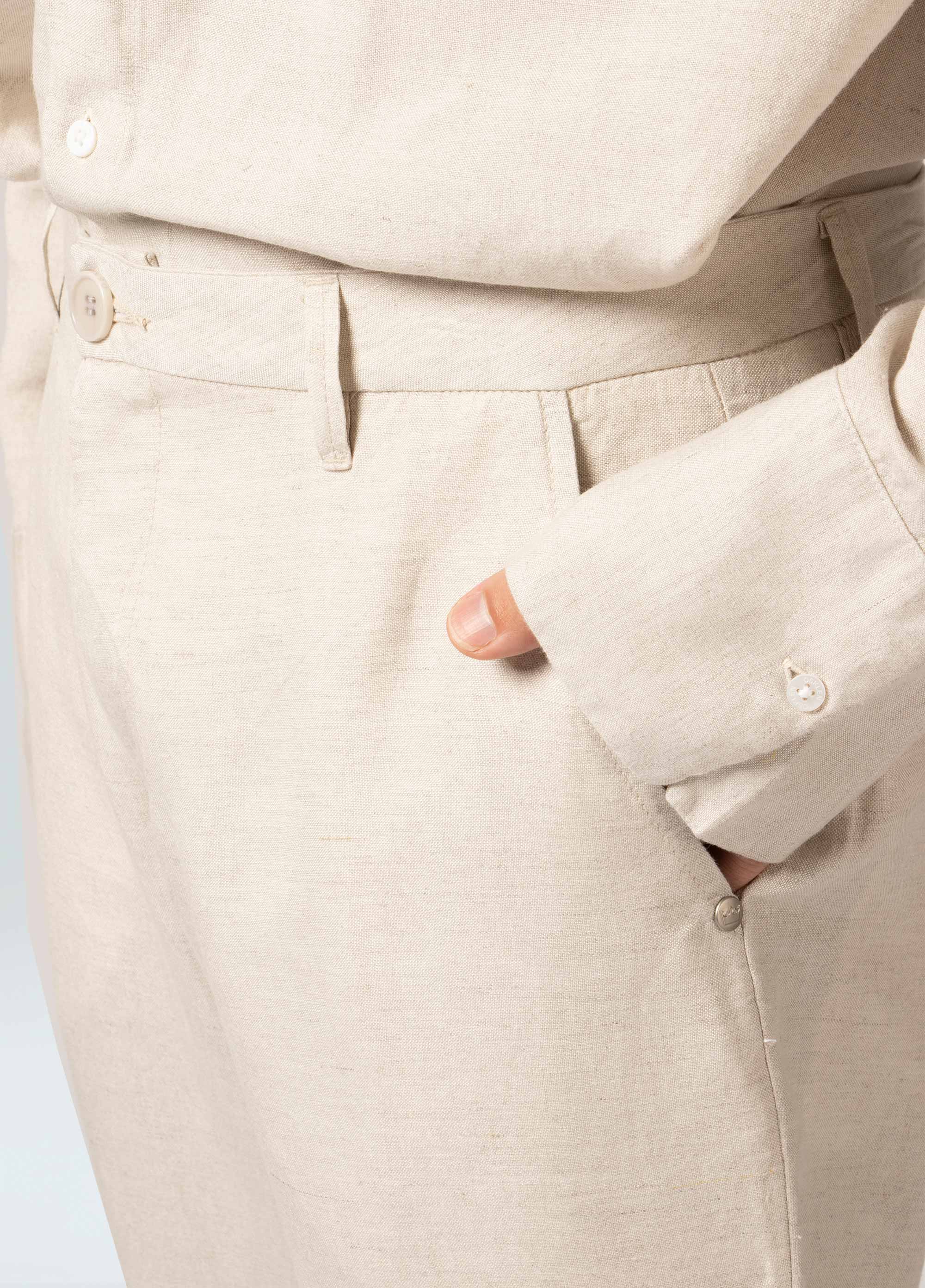Calça alfaiataria fluid linen