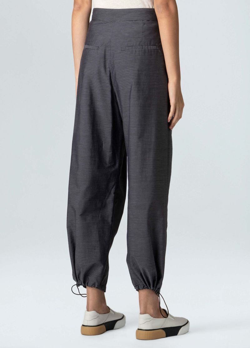 calca sport tricoline