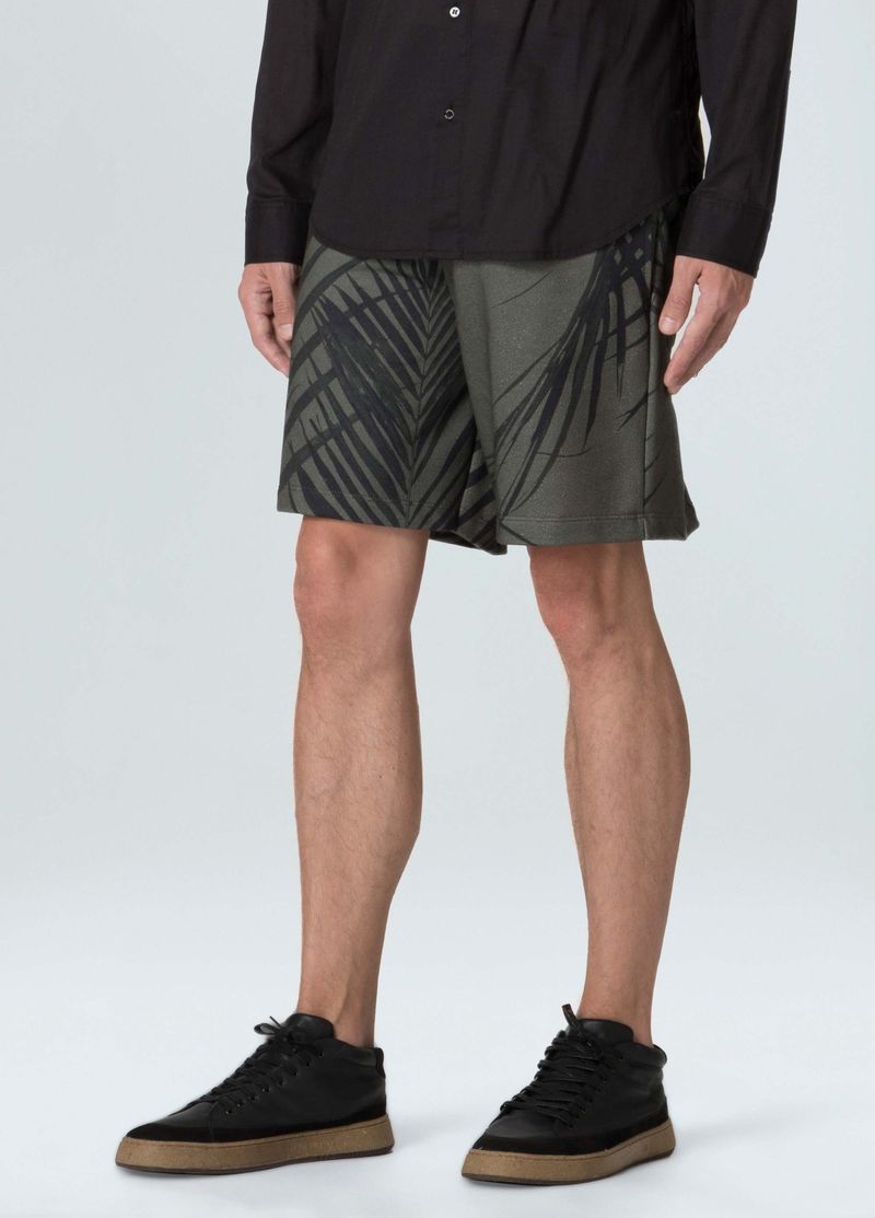 bermuda over palm leaf green