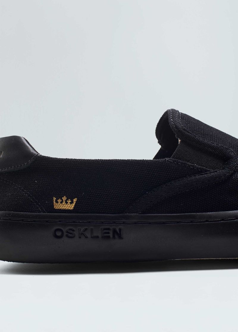 TENIS CANVAS SLIP ON BLACK SOLE MASC