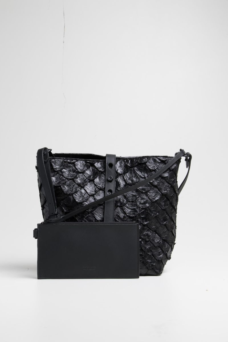 airuma box bucket bag