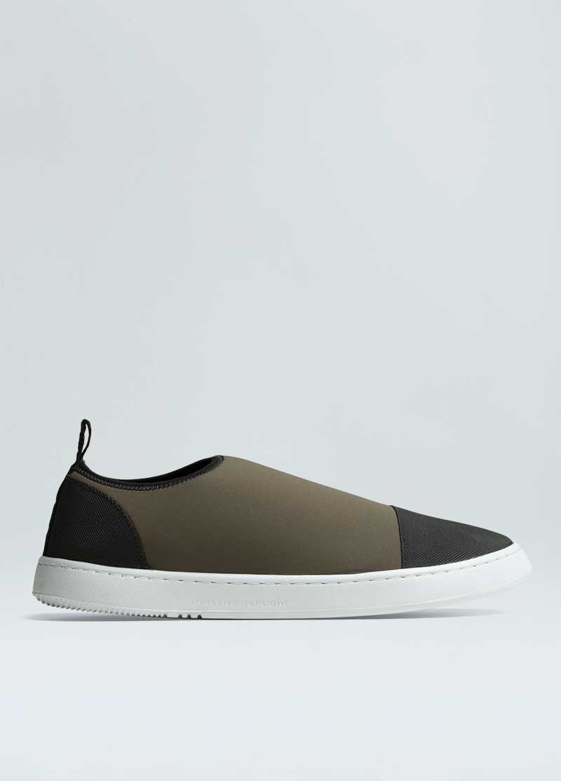 TENIS SUPER LIGHT LOW TOP MASC LATERAL