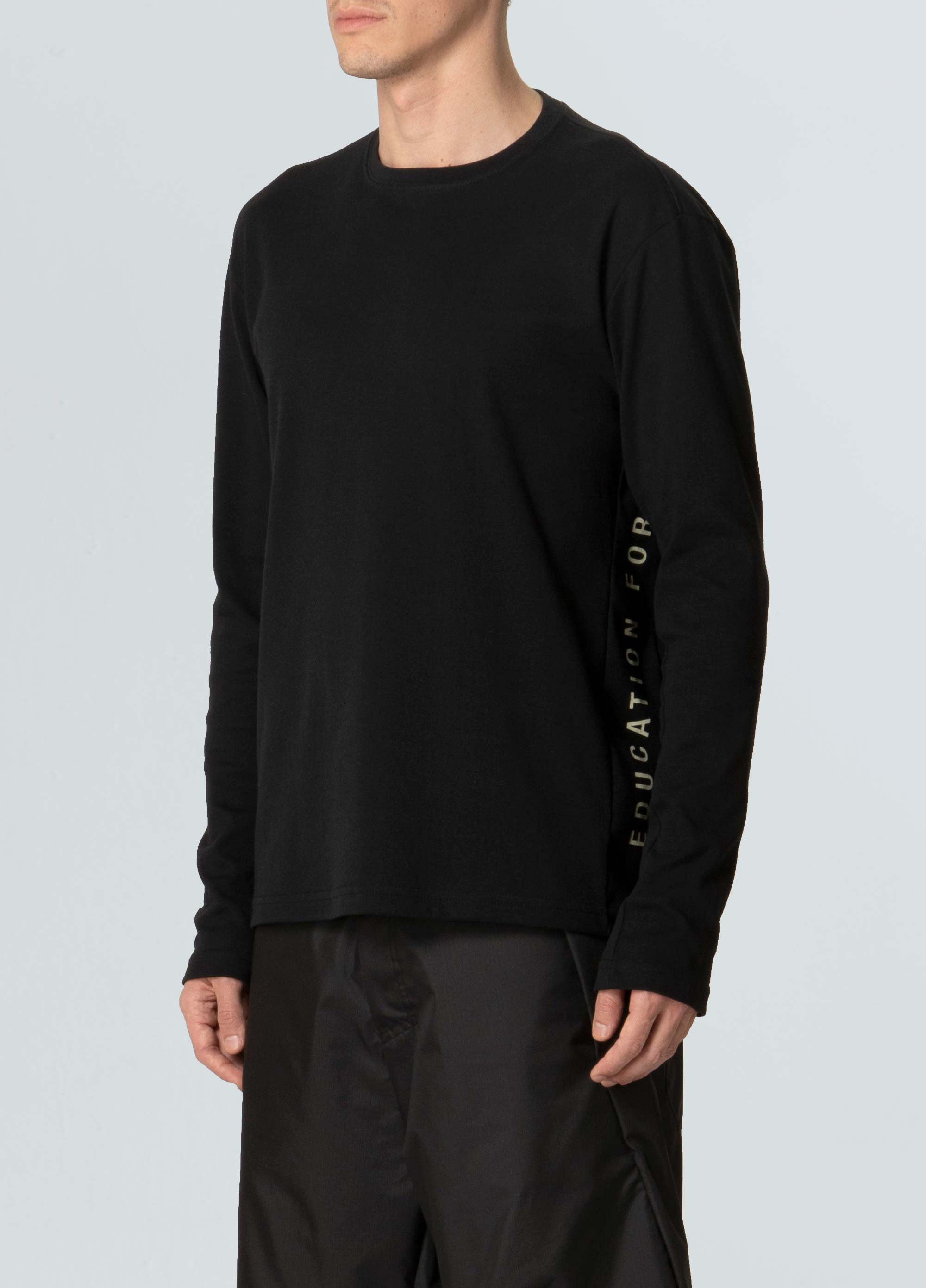 T-shirt side print