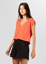 SLEEVELESS FEM OVER HEART