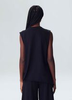 sleeveless