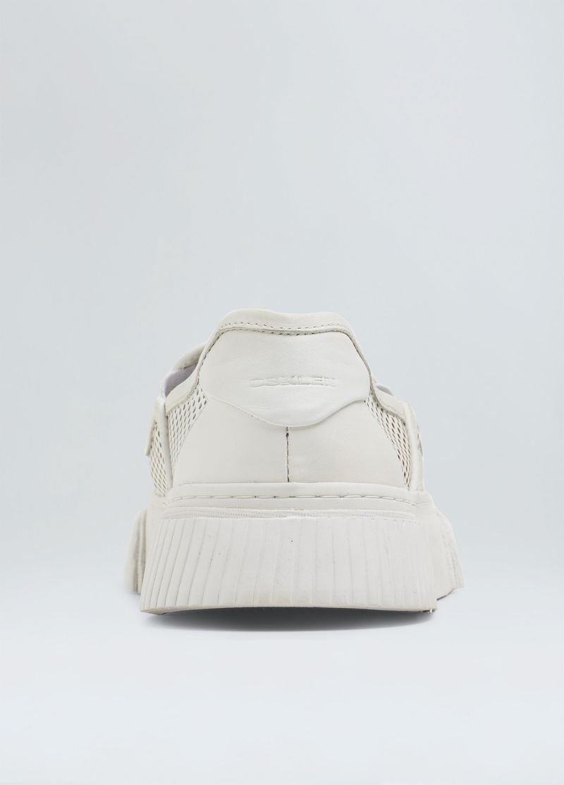 TENIS