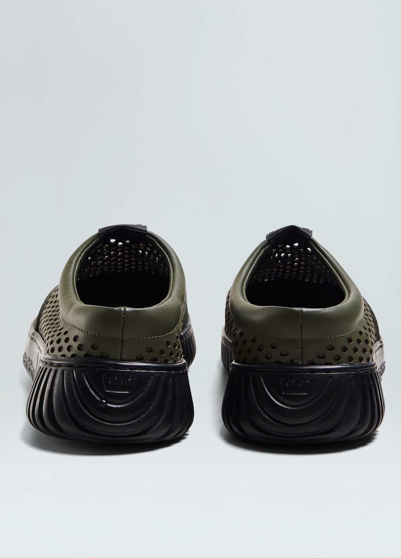 TENIS