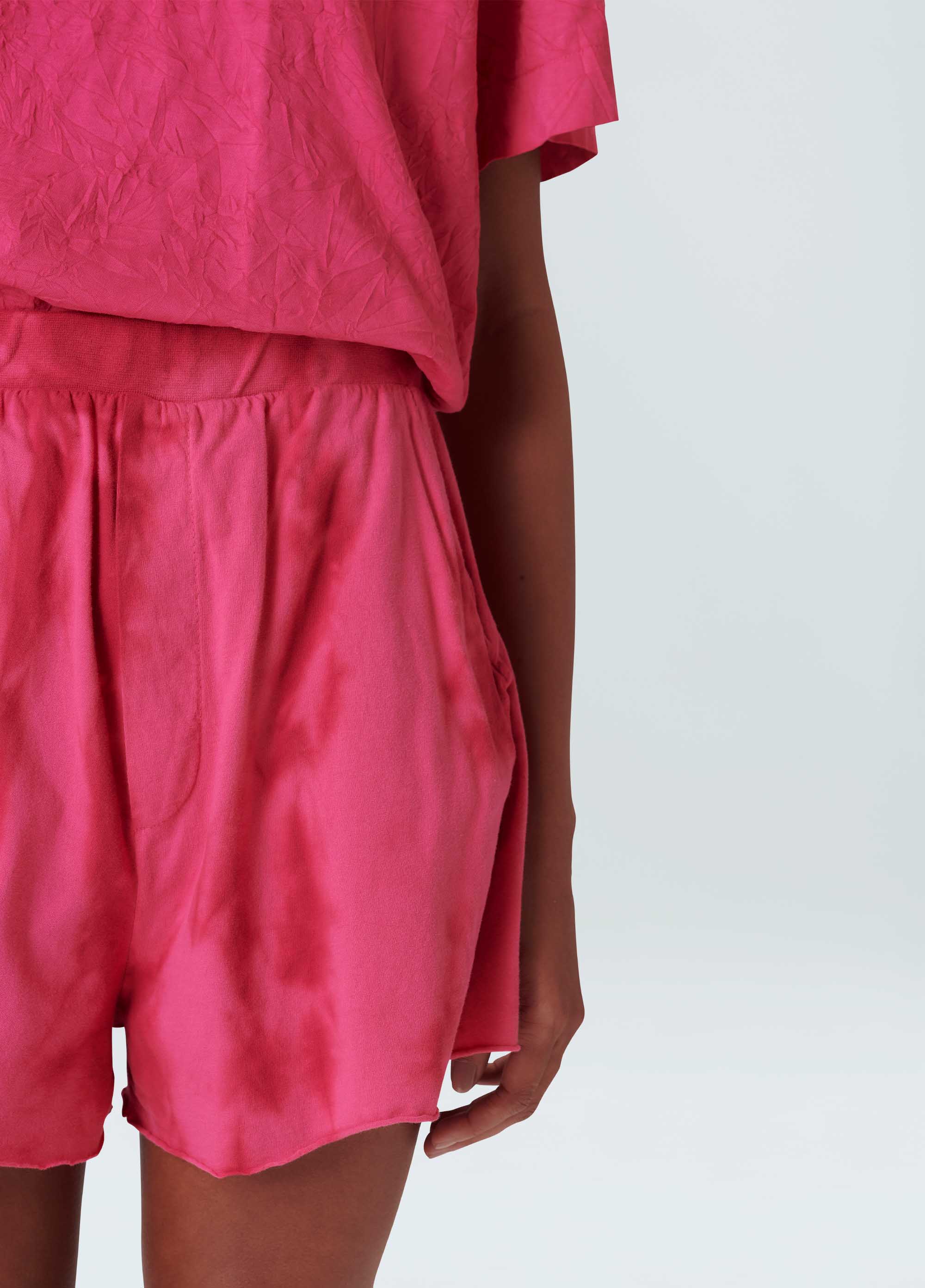 Short  tie dye pink