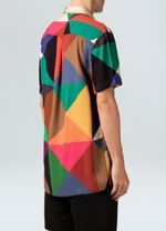 camisa triangulo e mc