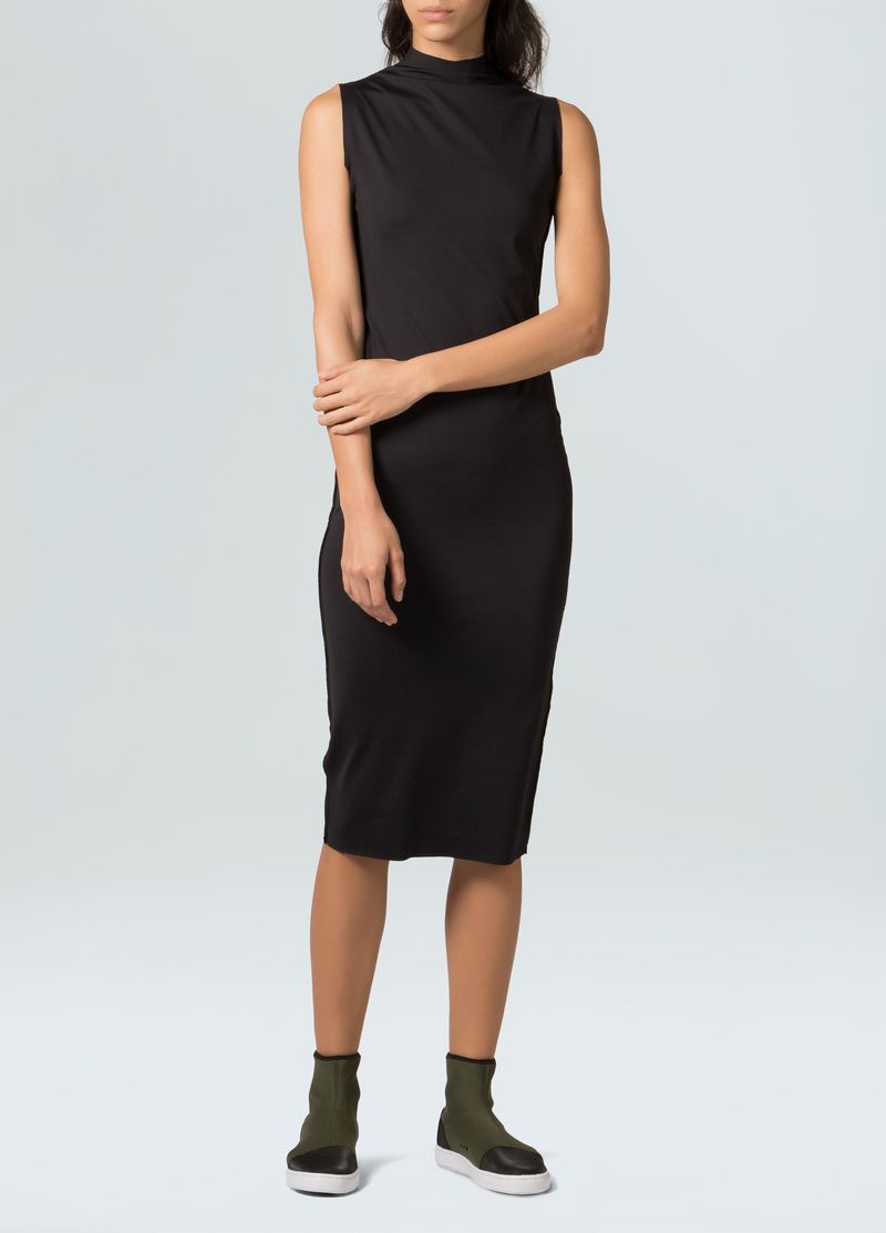 VESTIDO FIT PESPONTO E