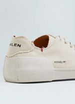 TENIS