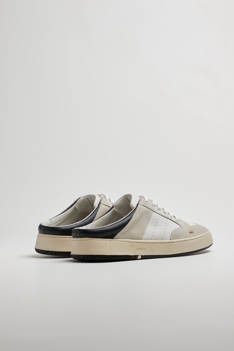TENIS