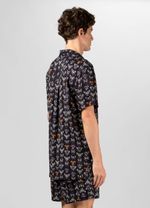 CAMISA