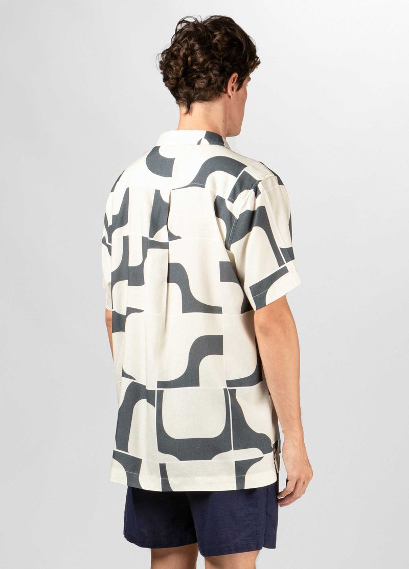 CAMISA