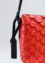 PIRARUCU BOX BAG