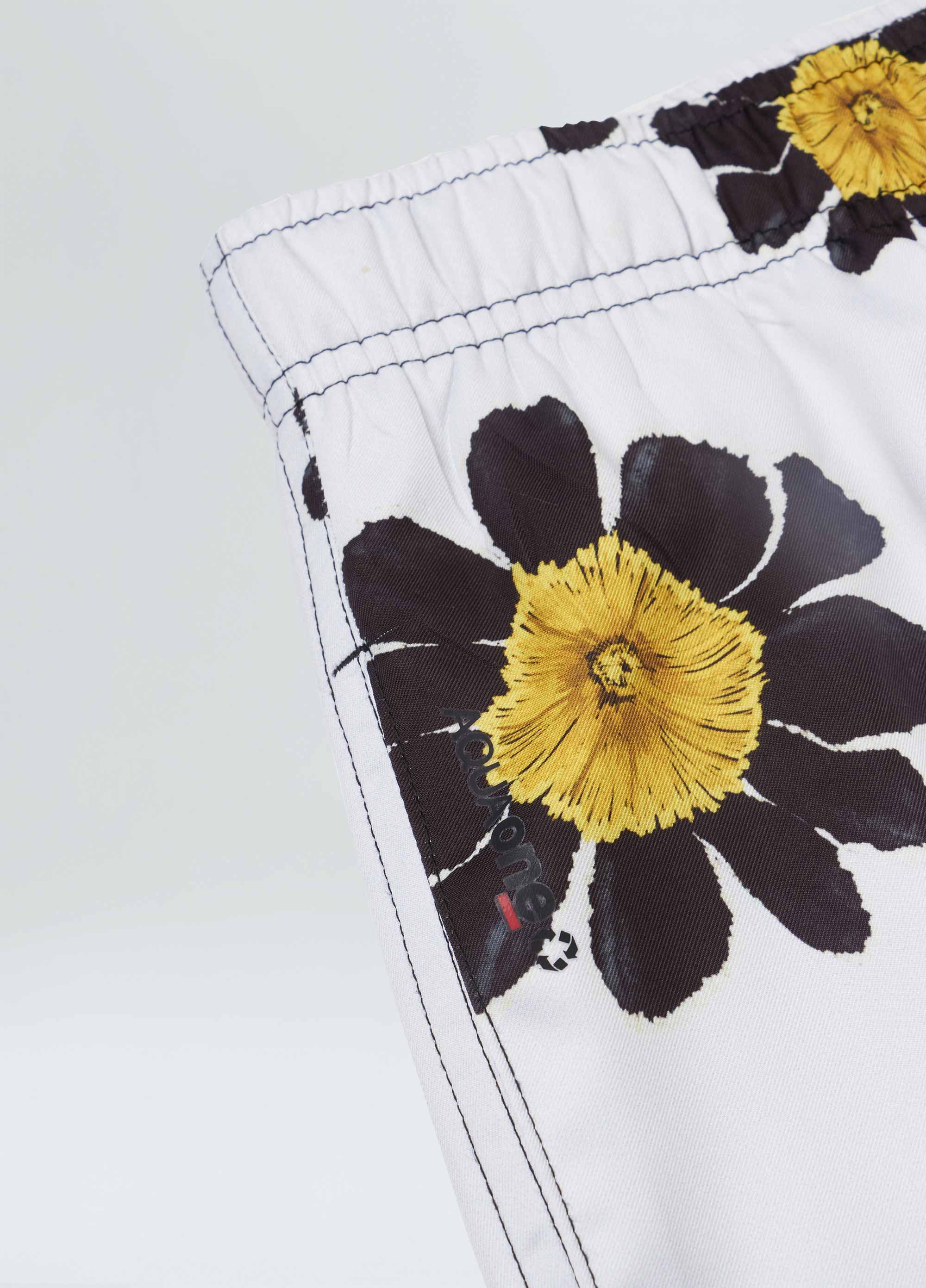 Beach short auri flower