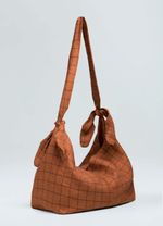 bolsa knot grid
