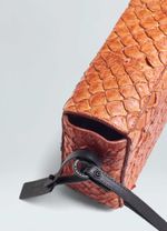 PIRARUCU BOX BAG
