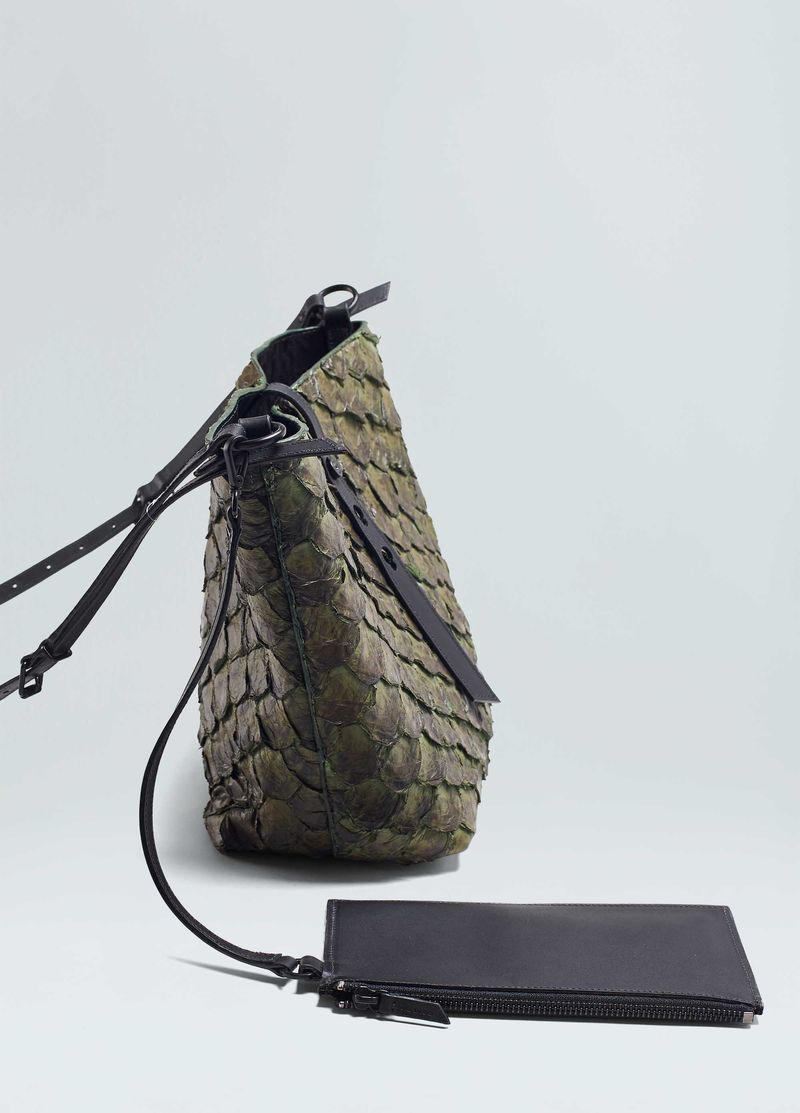 AIRUMA BOX BUCKET BAG