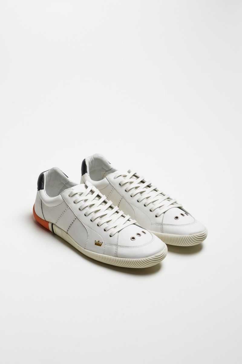 TENIS