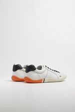 TENIS