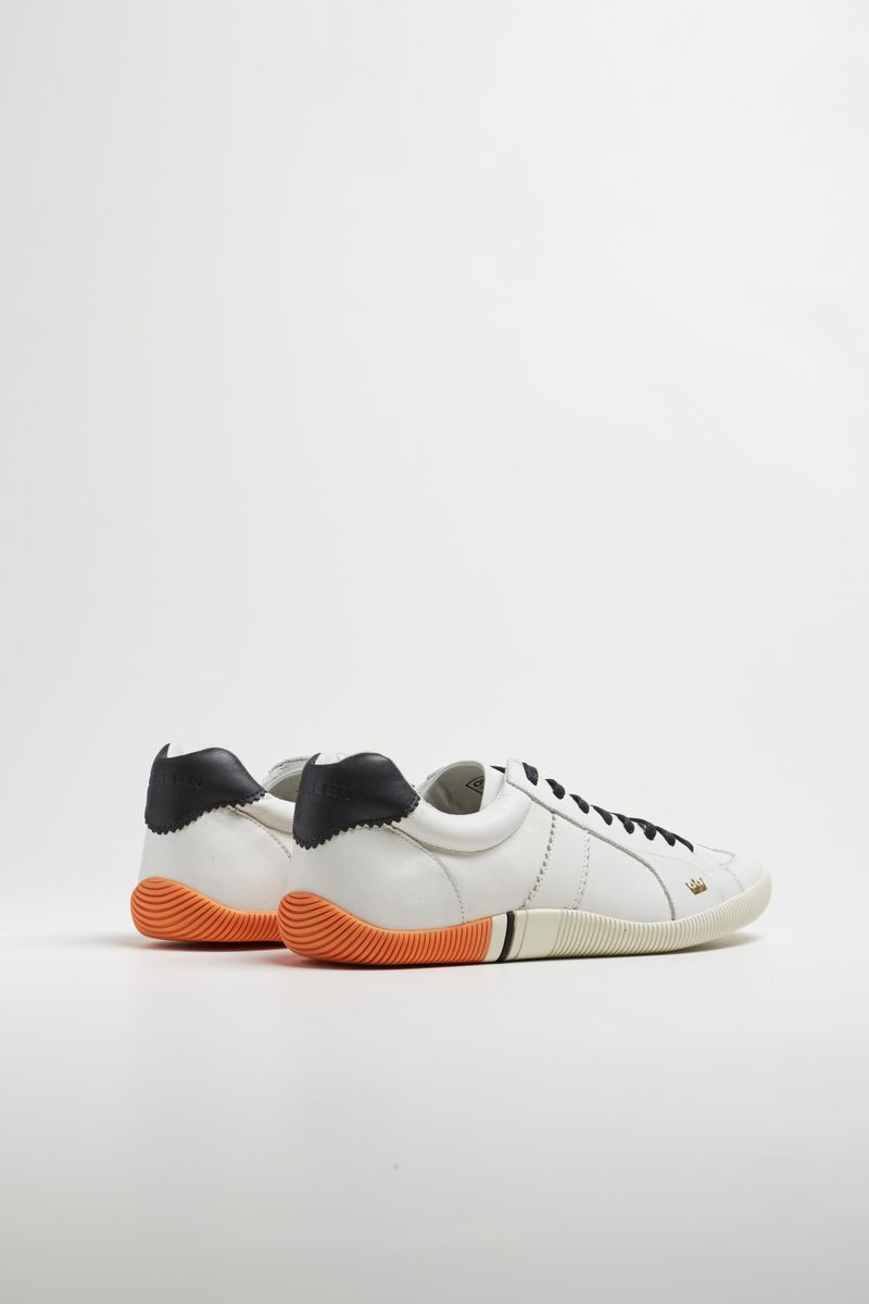 TENIS