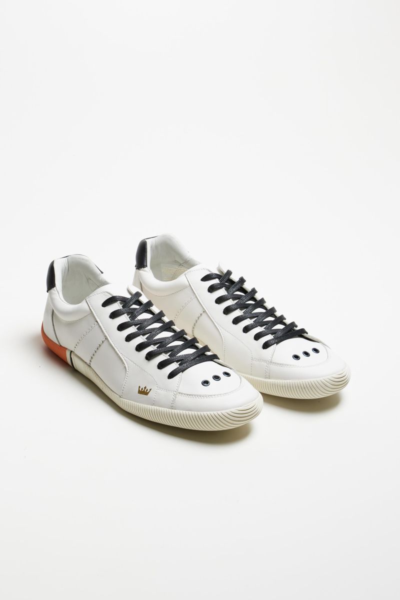 TENIS