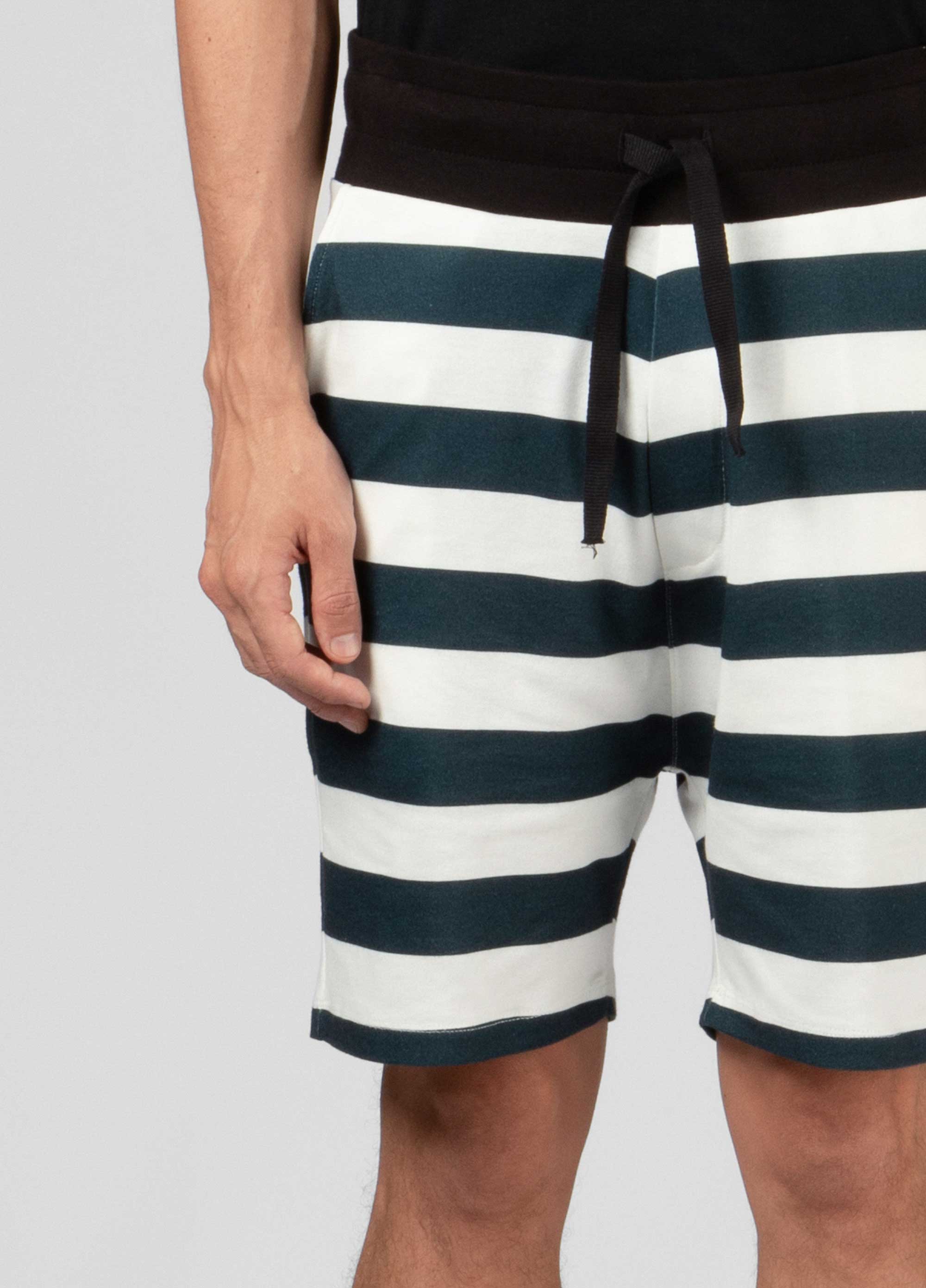Bermuda casual striped color