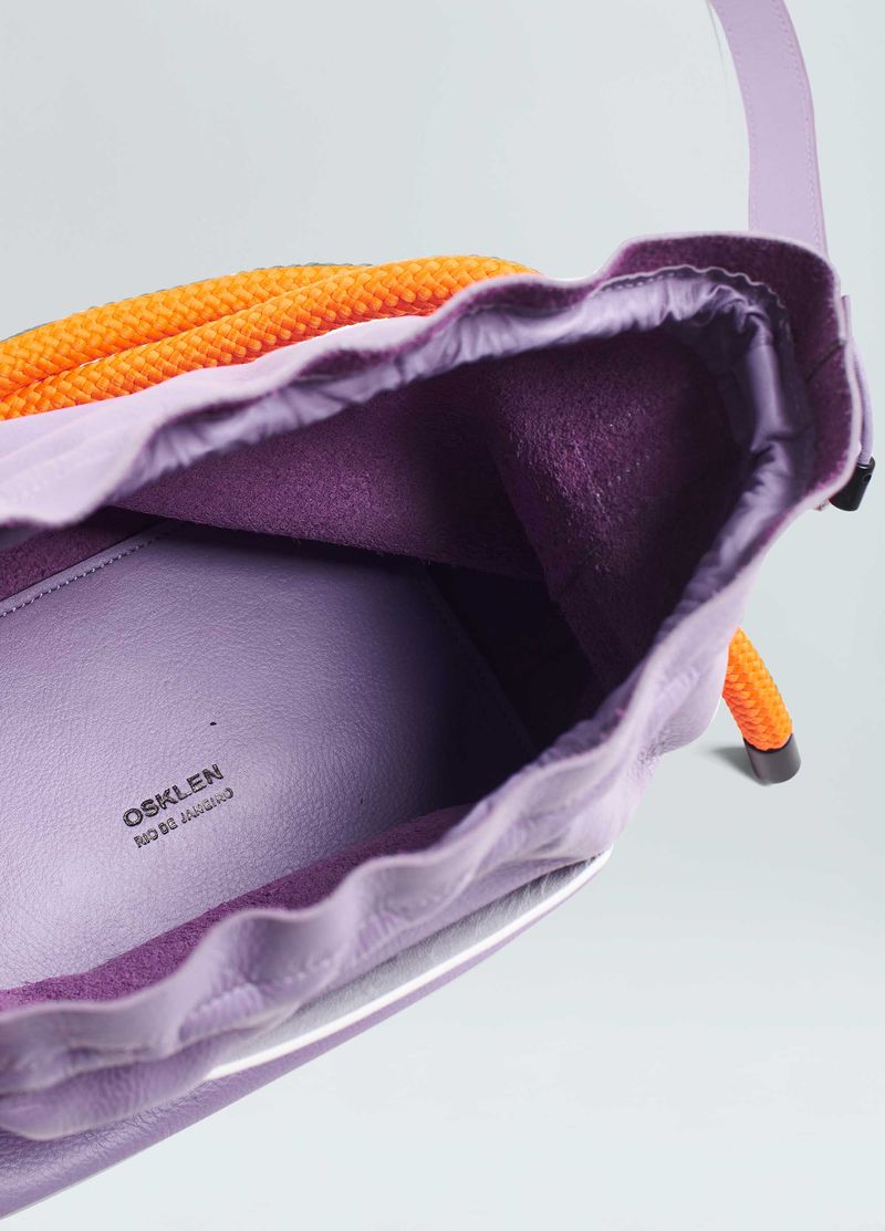BOLSA SMALL COURO SOFT COULISSE