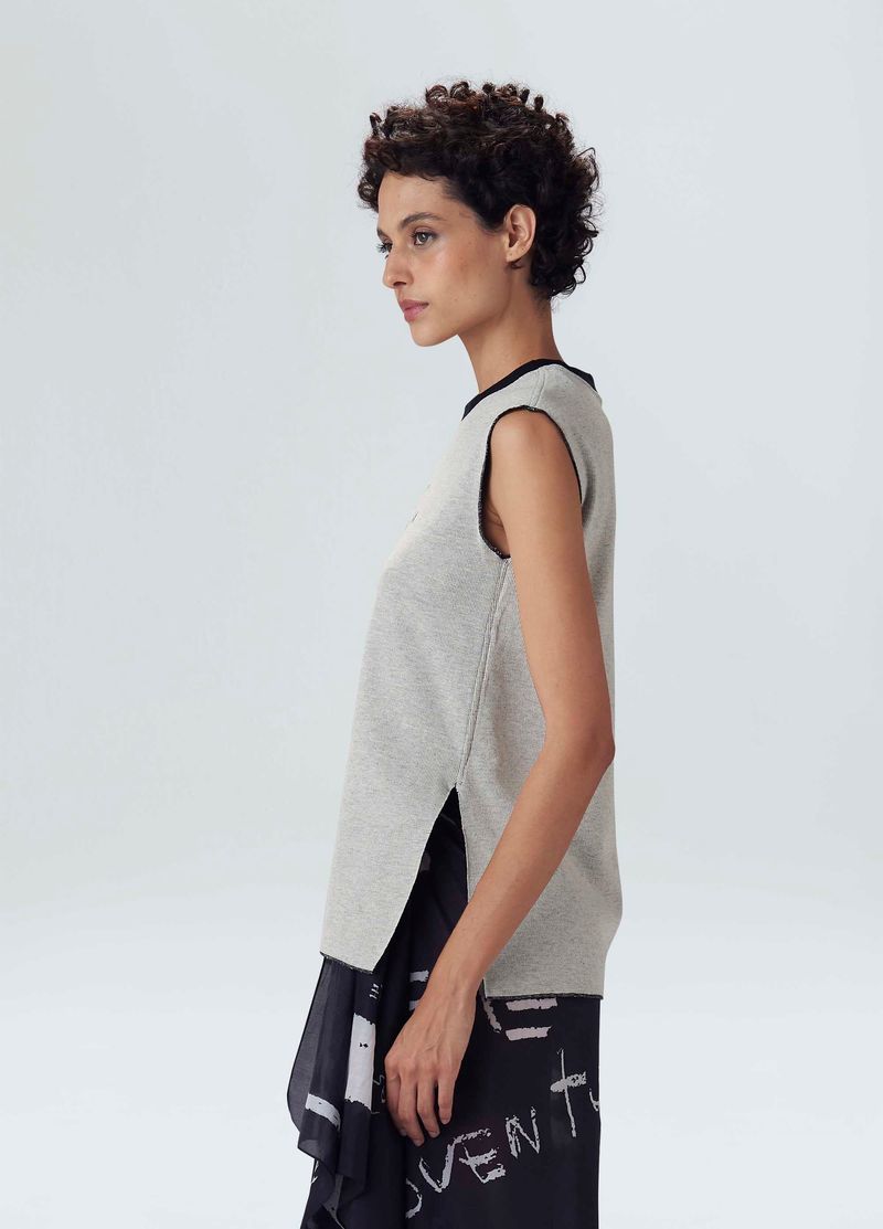 sleeveless