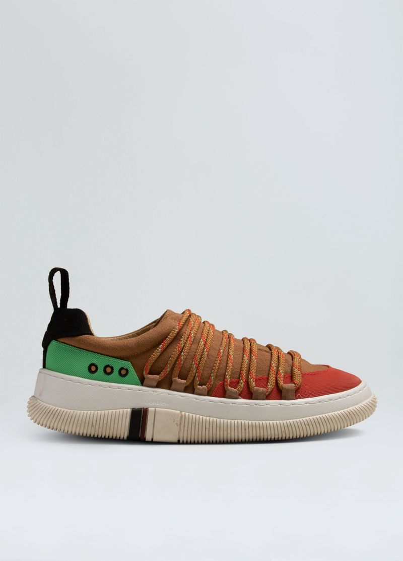 TENIS