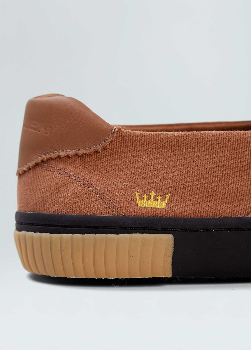 TENIS CANVAS SLIP ON TRIPLE BLACK SOLE