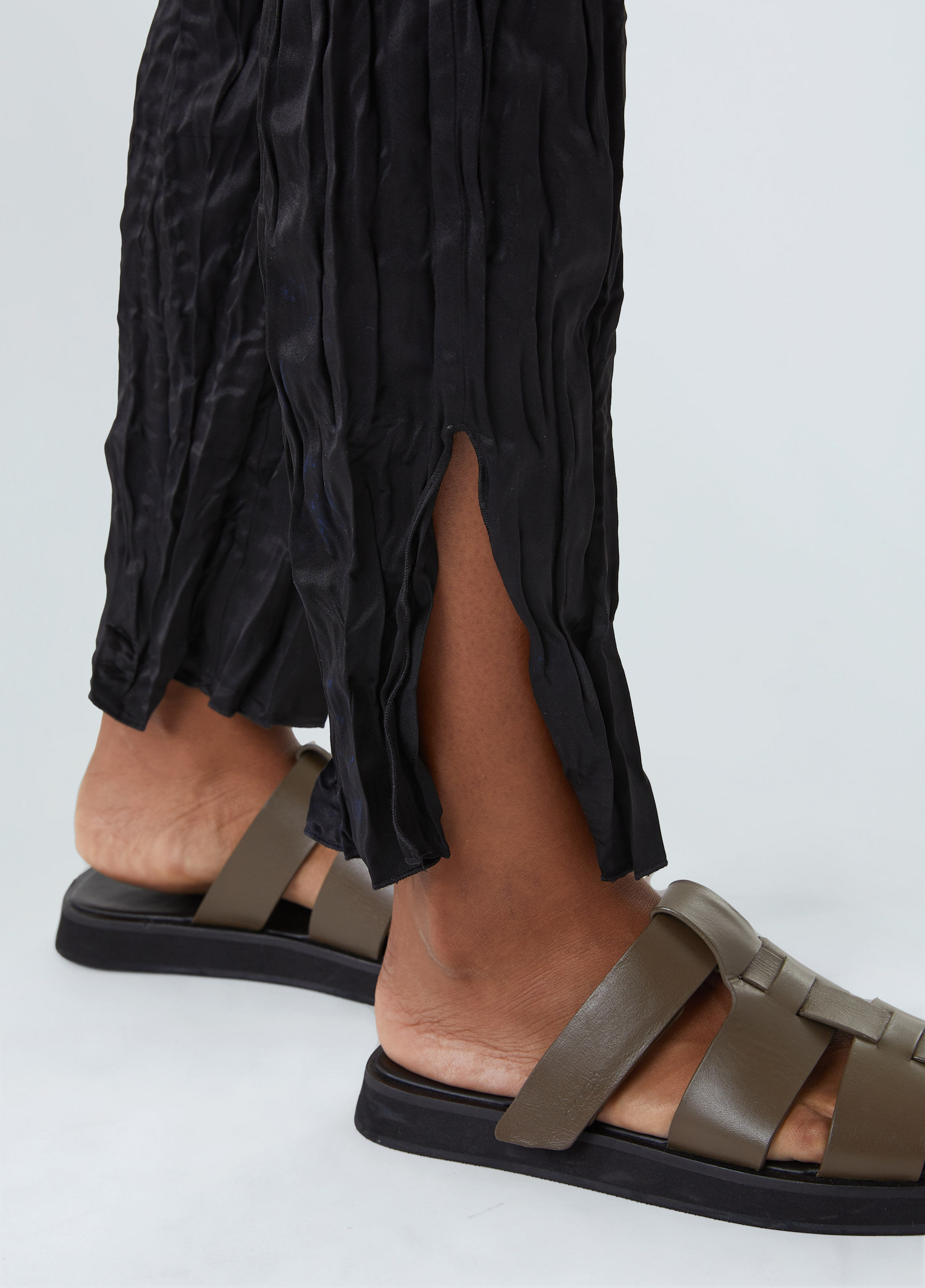 Calça wrinkled satin