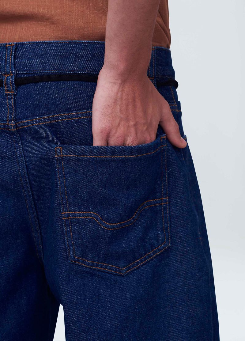 bermuda dark jeans e