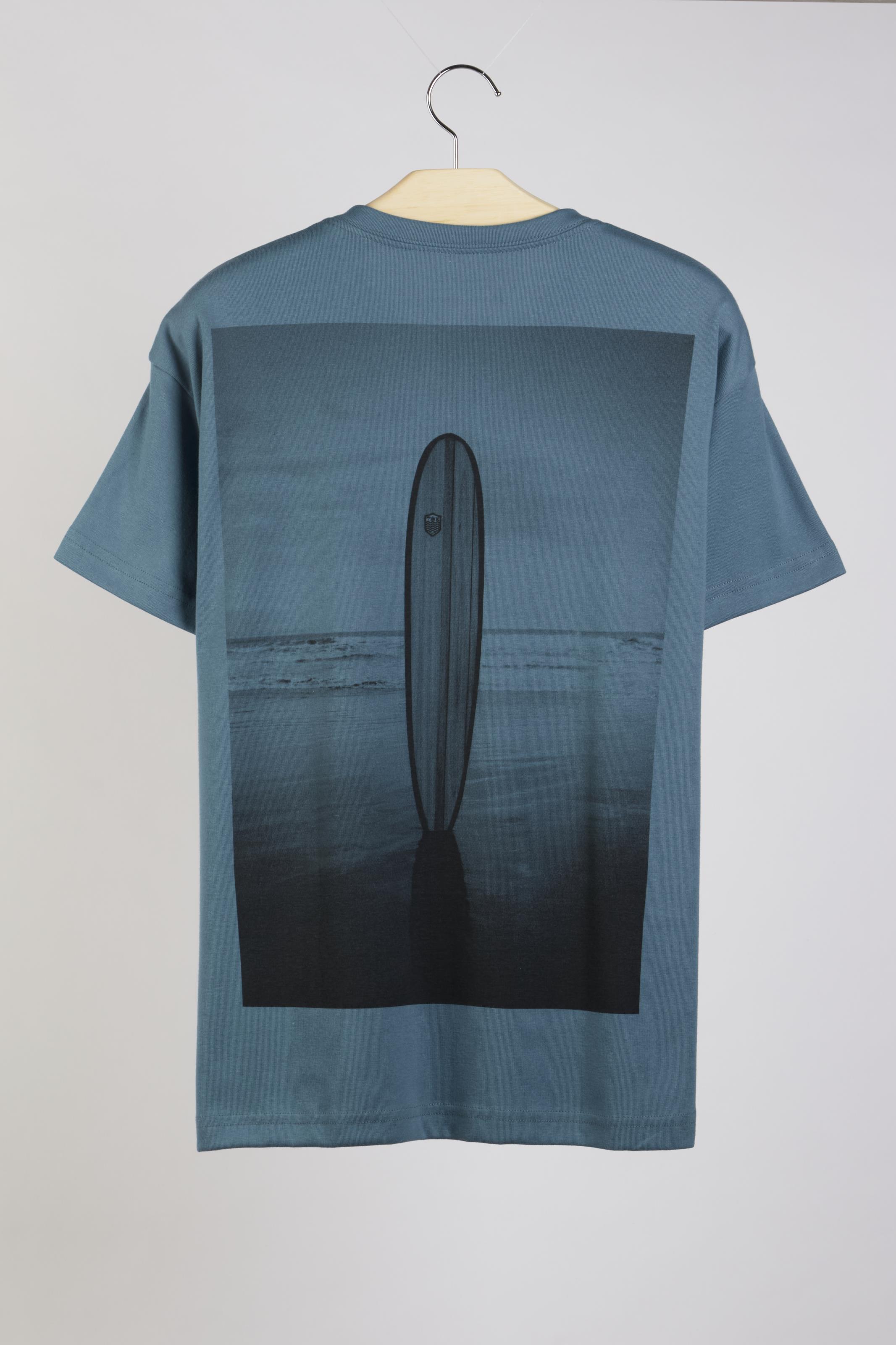 Big shirt longboard