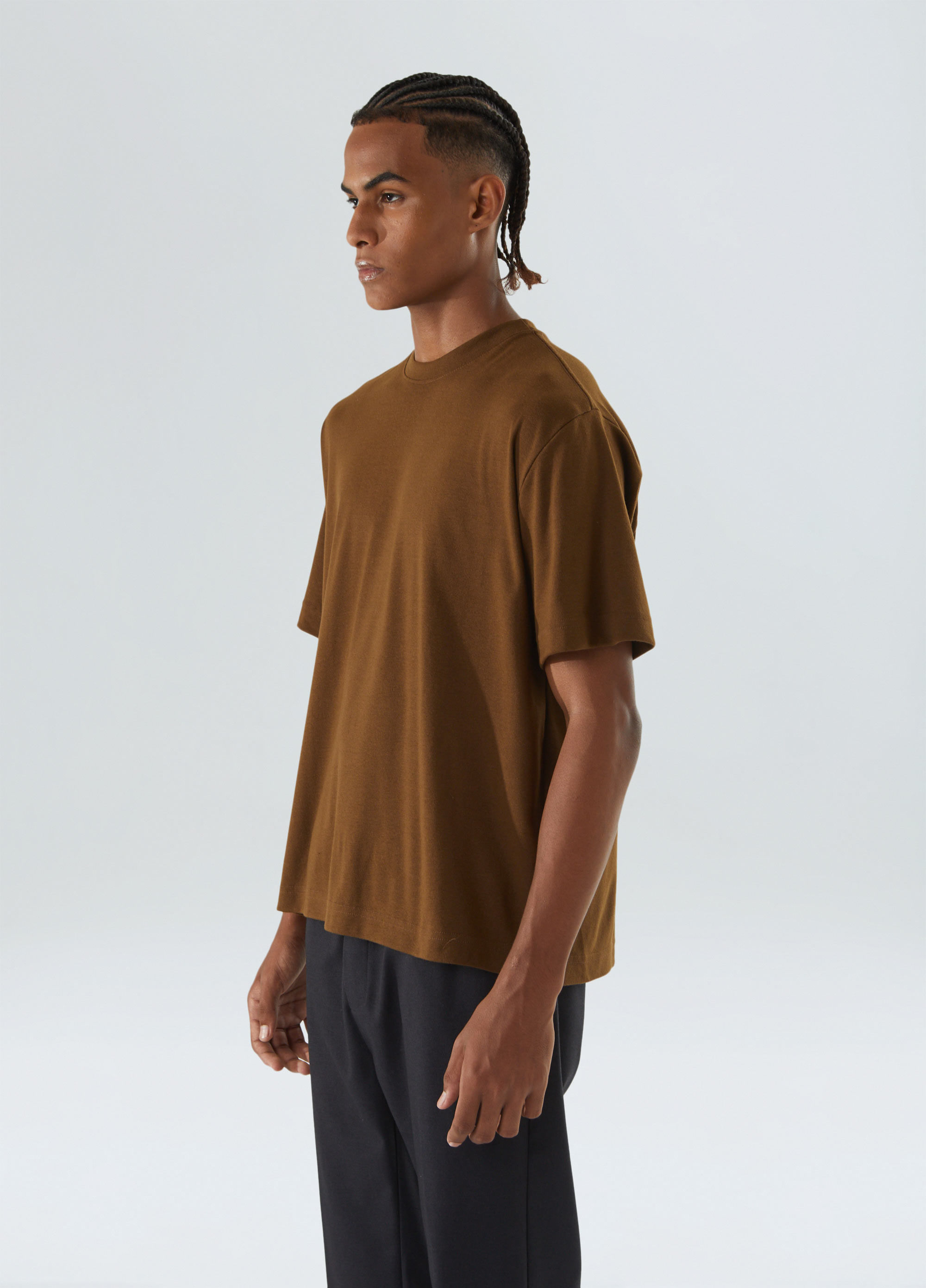T-shirt over bold