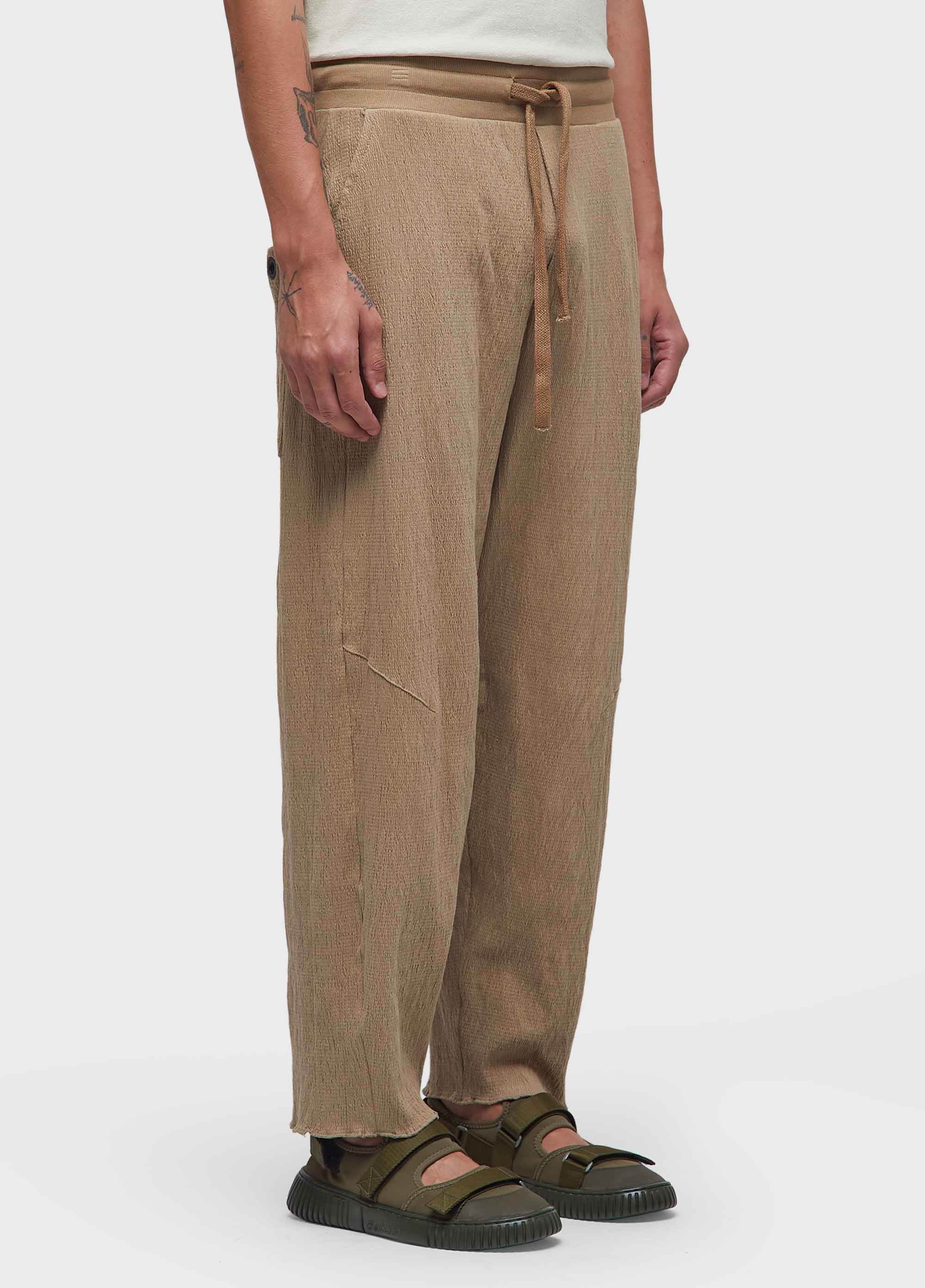 CALCA WRINKLED YOGUE NEW