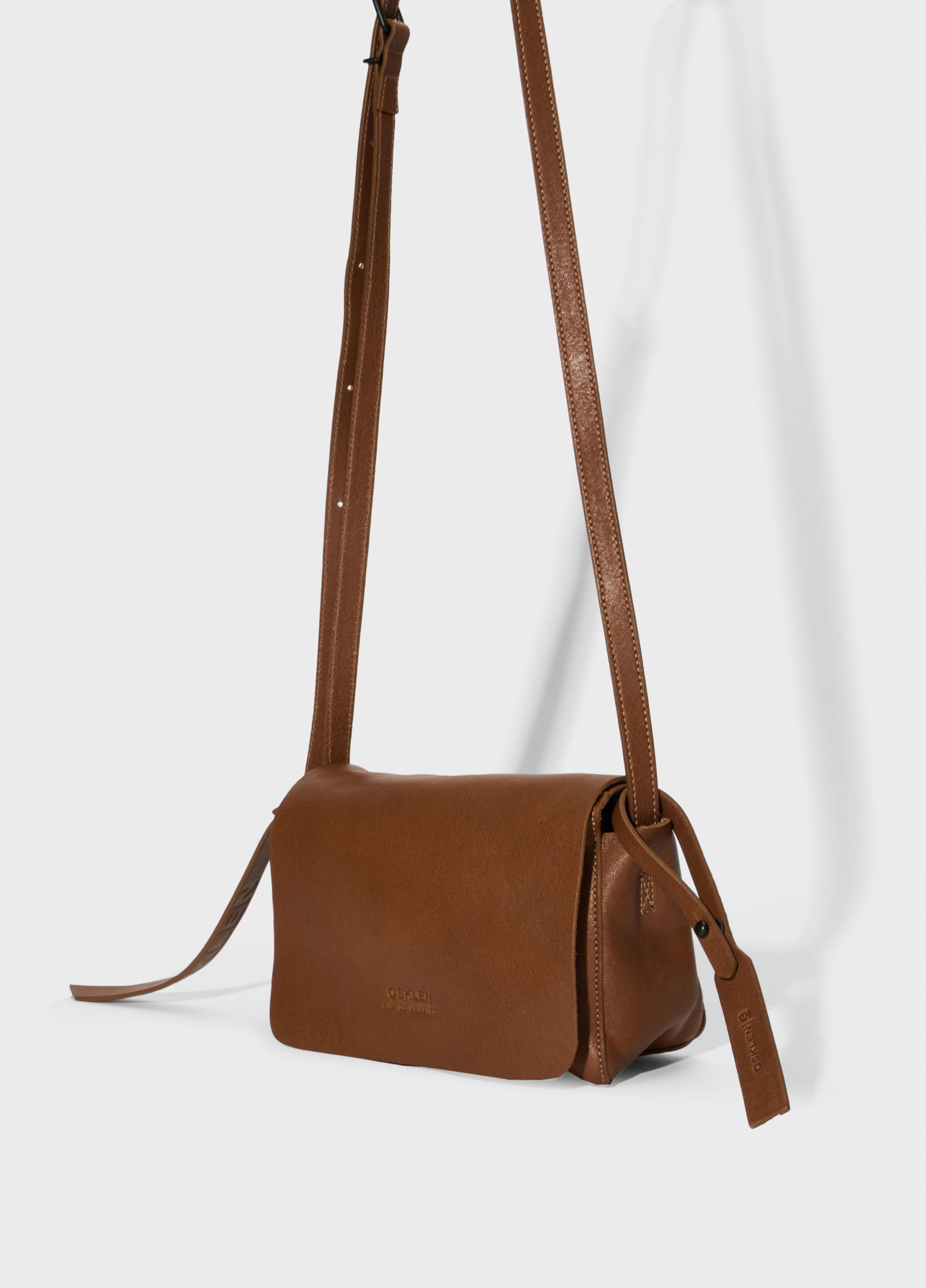 Mini leather crossbody e-basics