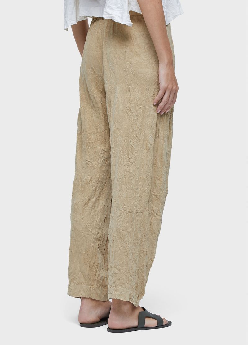 CALCA FEM CUTS WRINKLE
