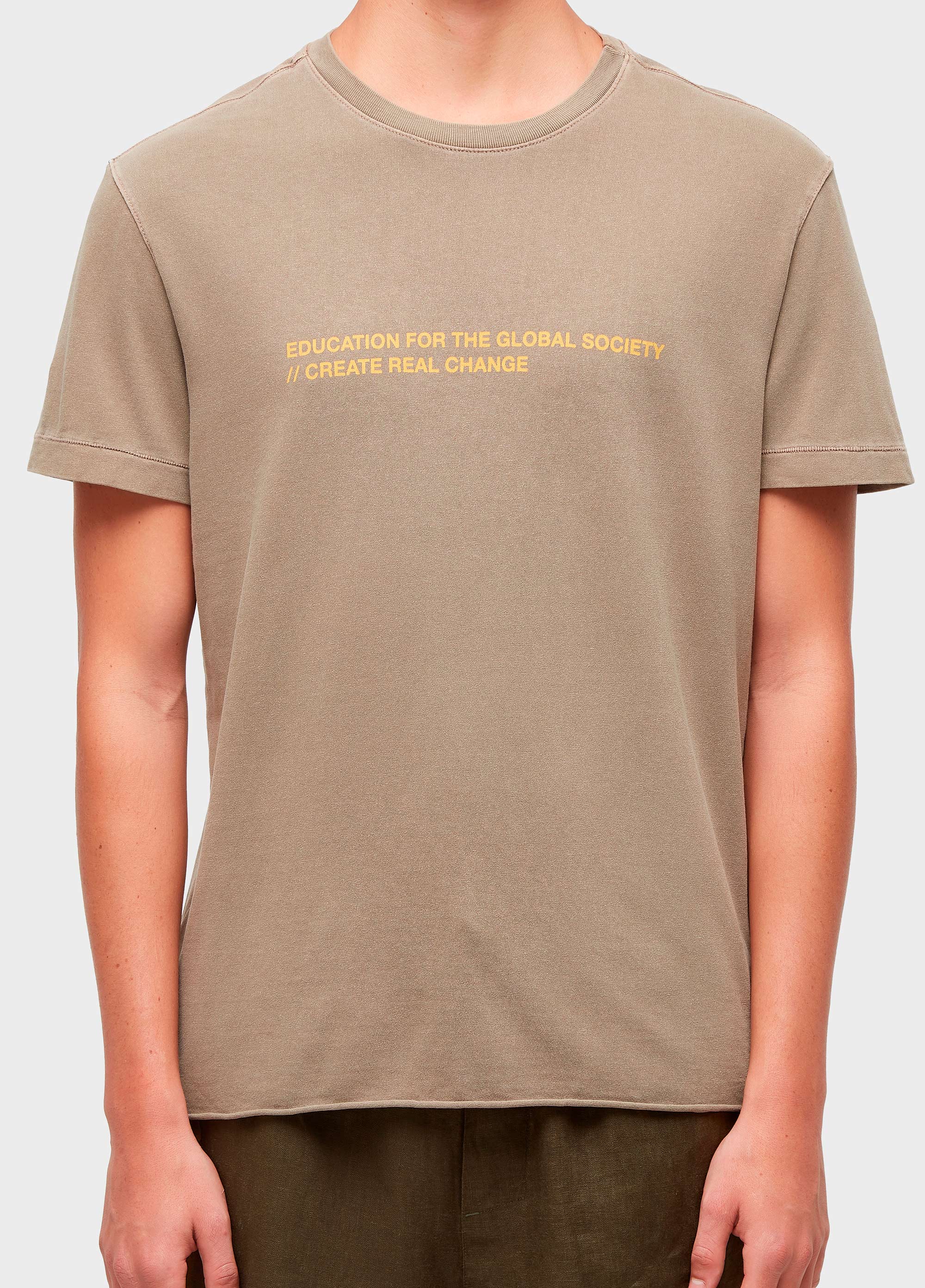 T-shirt double global education