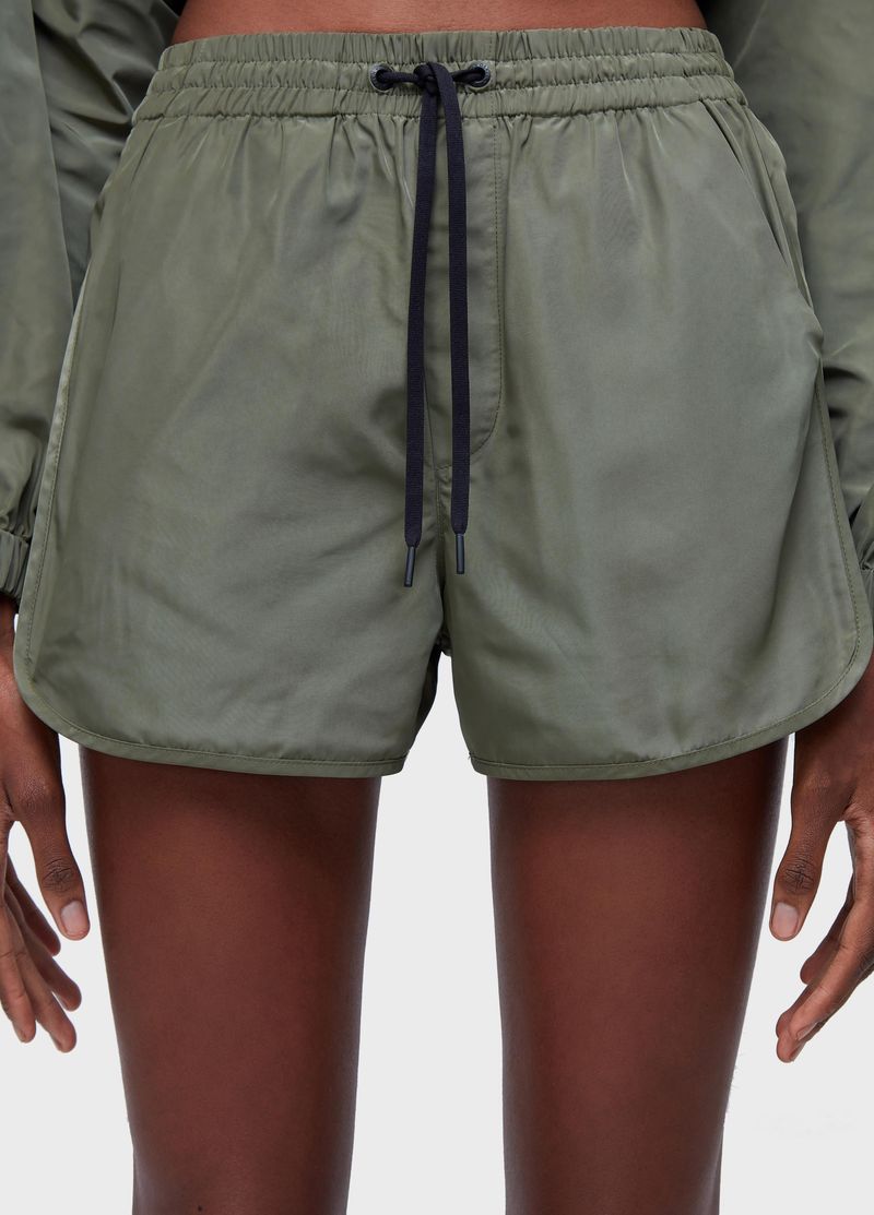 73936400_SHORT-SUPERLIGHT-INHOTIM_4