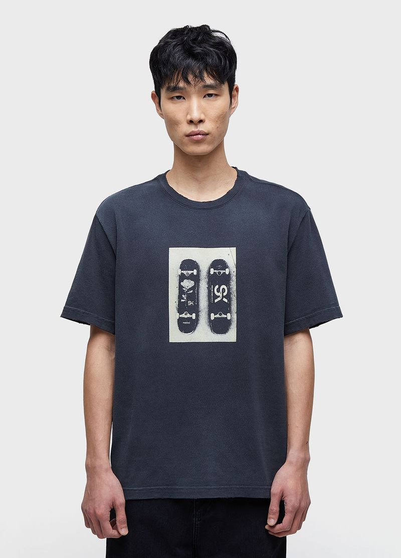7406510_TSHIRT-DIFERENCIADA-MALHAO-SK8-MC_1