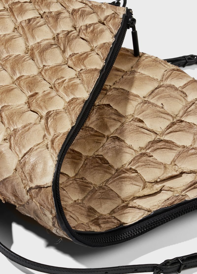 6214717924_ANDIROBA-PIRARUCU-SOFT-BAG_3