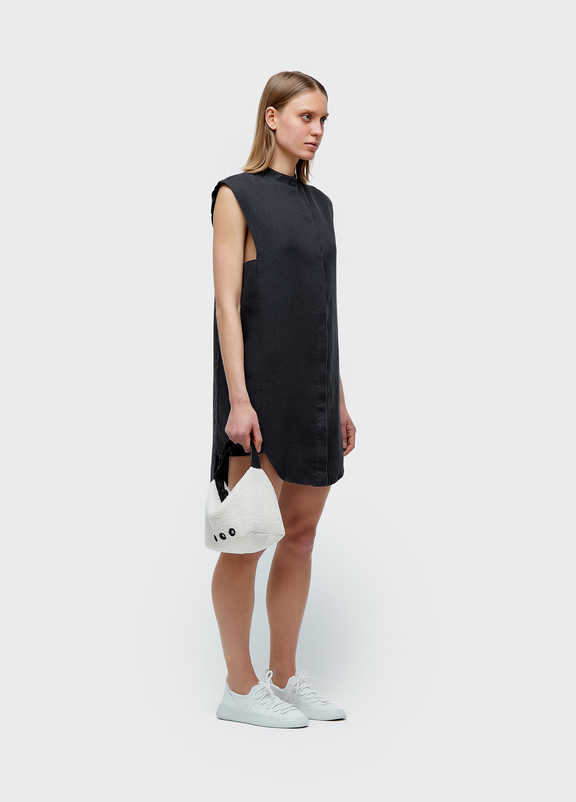 VESTIDO SMOKING SLEEVELESS LINEN