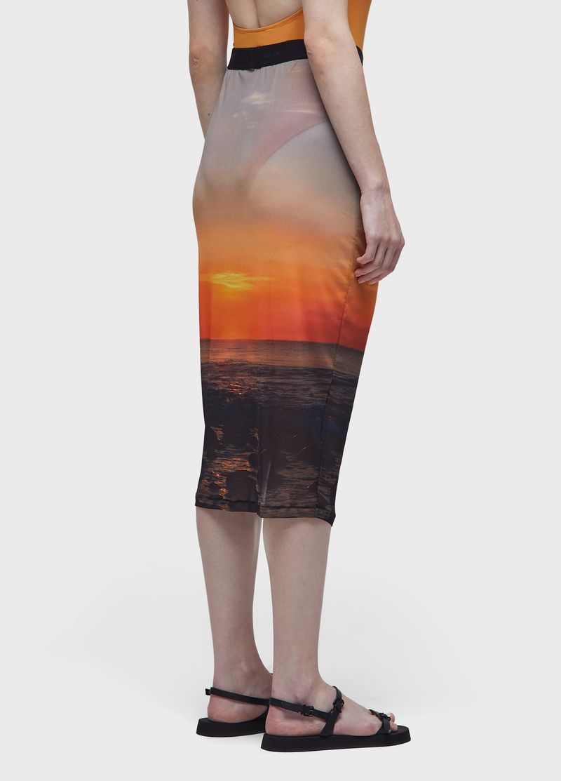 SAIA TULE POR DO SOL