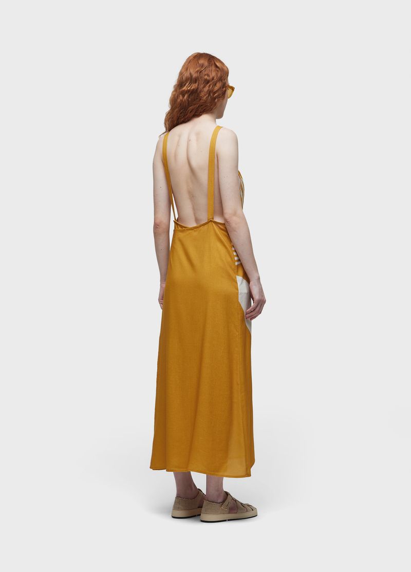 727720138_VESTIDO-AVENTAL-SUNFLOWER_3