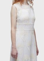7285118_VESTIDO-TELA-BORDADA-SUN-FLOWER_4