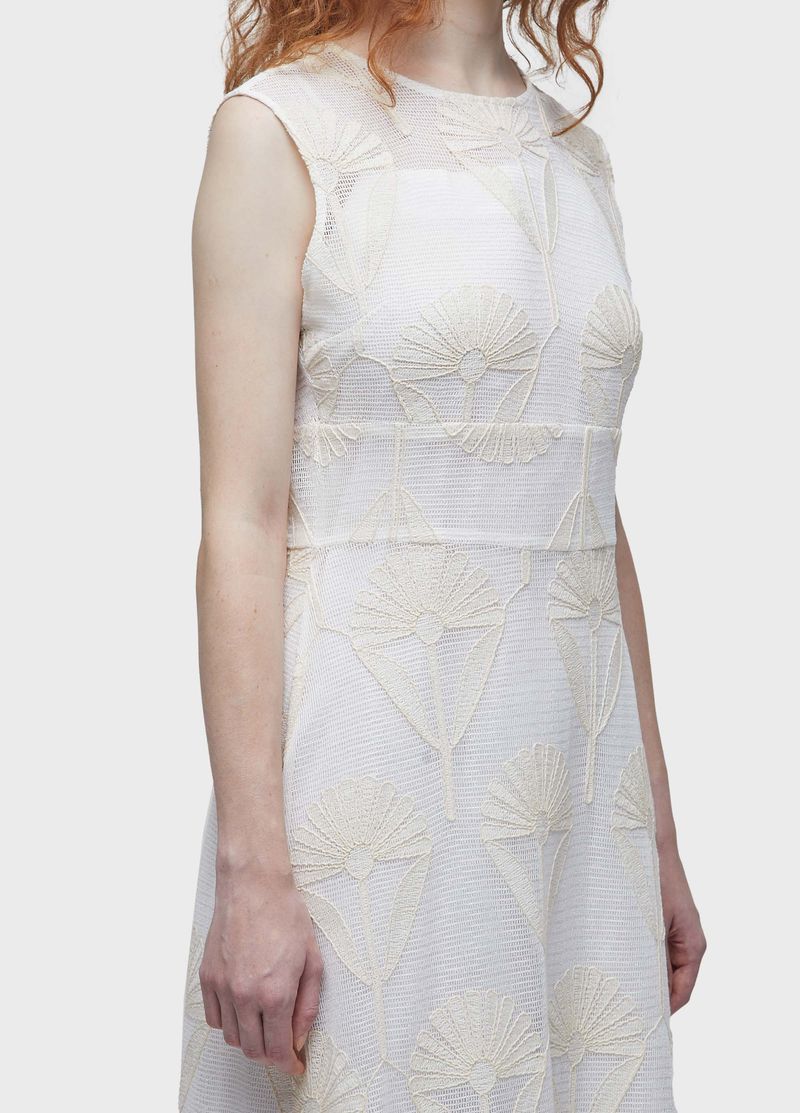 7285118_VESTIDO-TELA-BORDADA-SUN-FLOWER_4