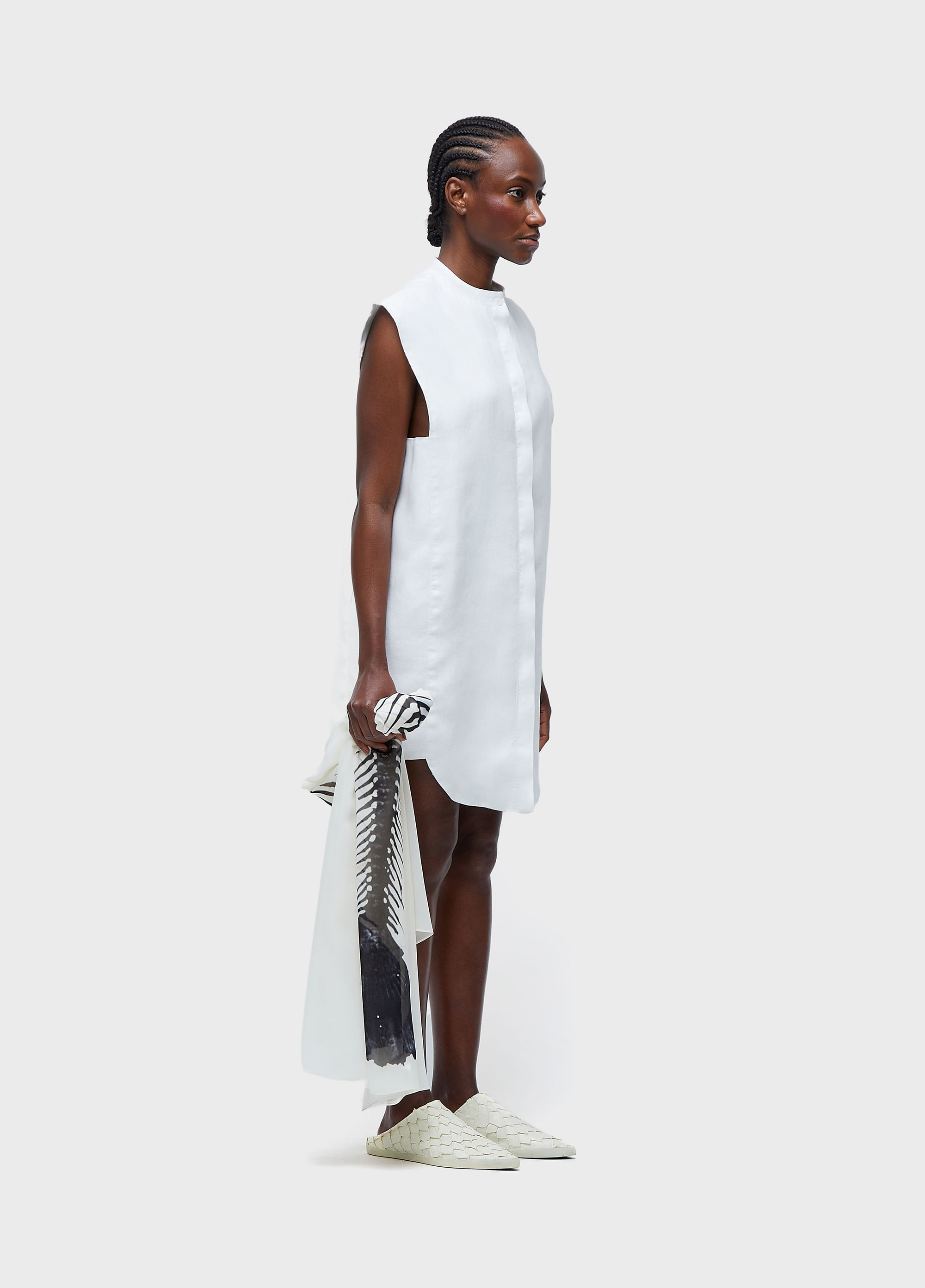 VESTIDO SMOKING SLEEVELESS LINEN